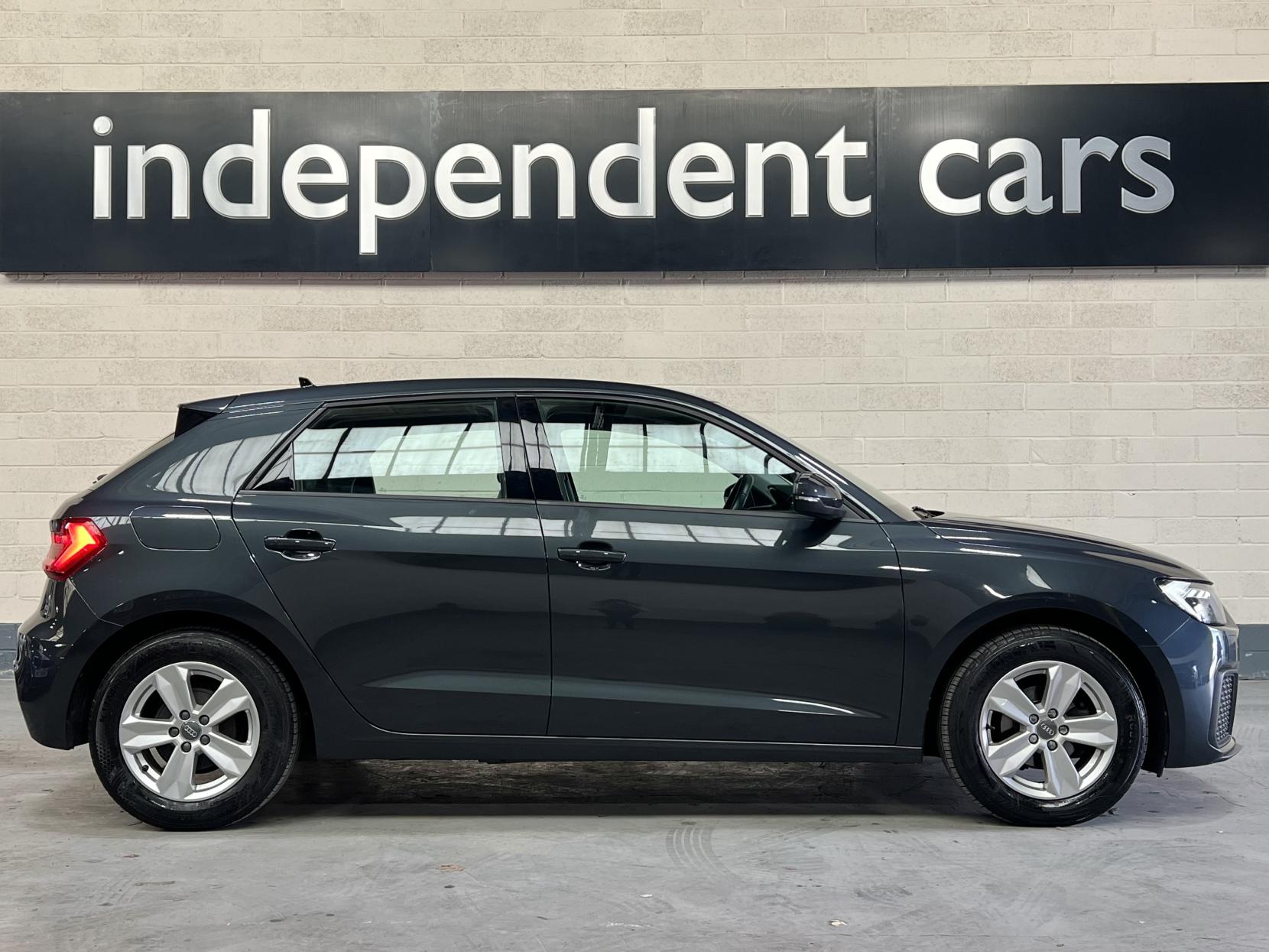 Audi A1 1.0 TFSI 25 Technik Sportback 5dr Petrol Manual Euro 6 (s/s) (95 ps)