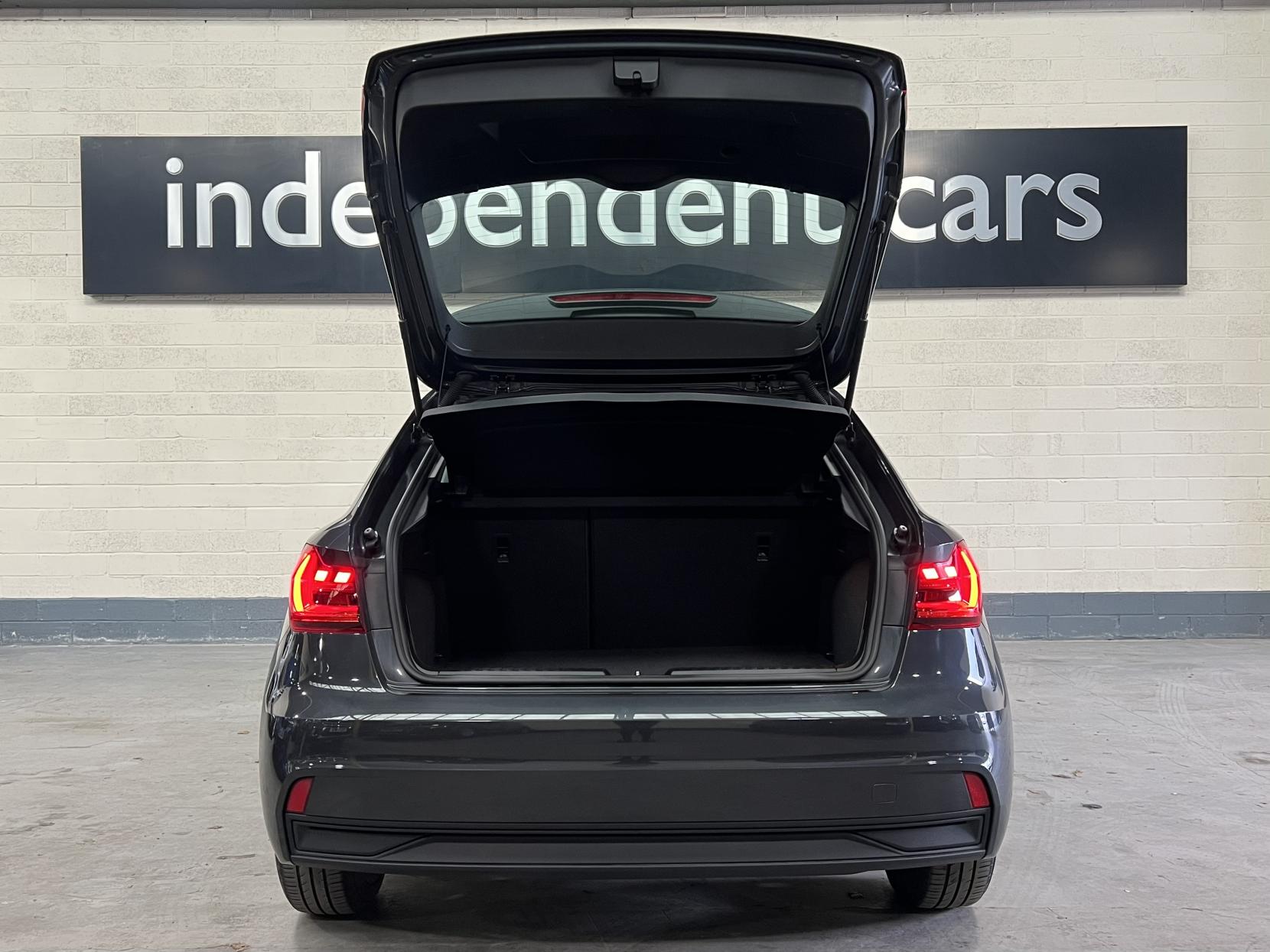 Audi A1 1.0 TFSI 25 Technik Sportback 5dr Petrol Manual Euro 6 (s/s) (95 ps)