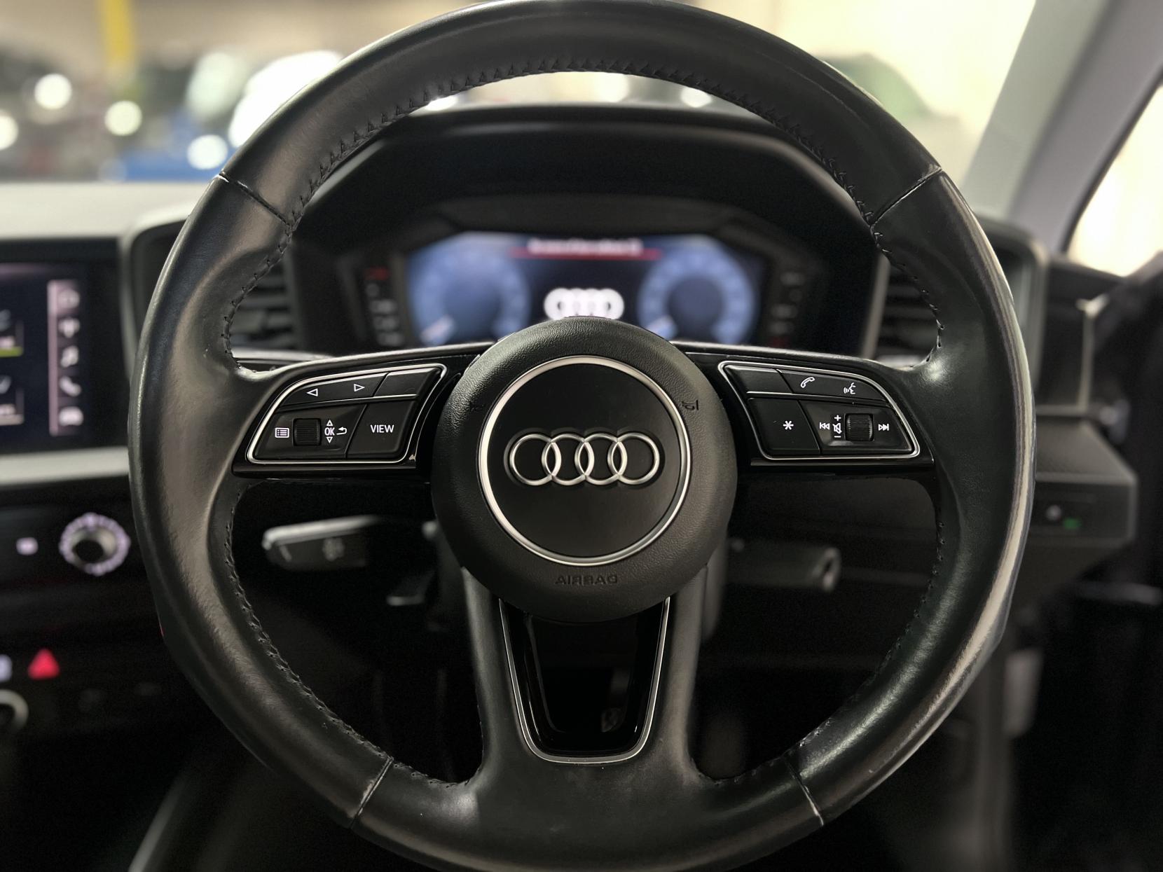 Audi A1 1.0 TFSI 25 Technik Sportback 5dr Petrol Manual Euro 6 (s/s) (95 ps)