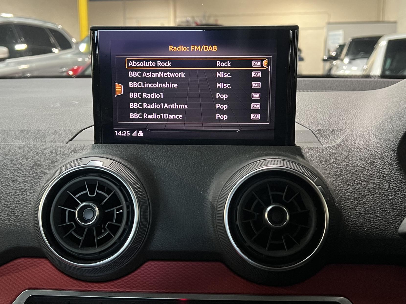 Audi Q2 1.4 TFSI CoD Sport SUV 5dr Petrol S Tronic Euro 6 (s/s) (150 ps)